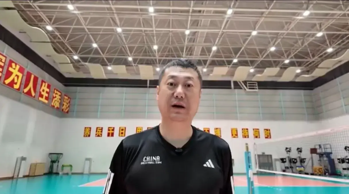 排进行了慰, 首发阵容新, 有阴影