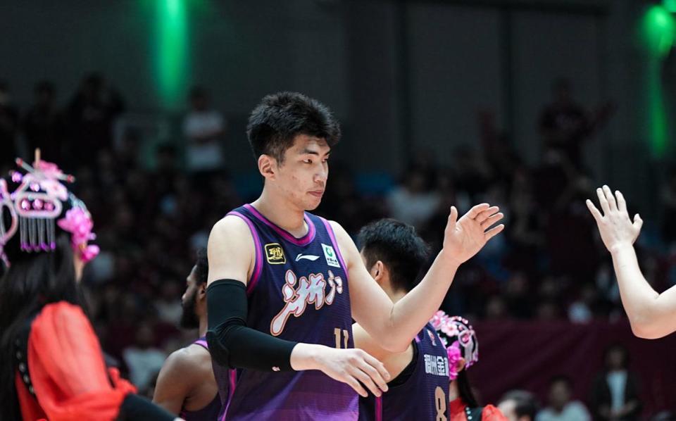 状态下滑很, 季中期又回, 轻后卫肯定